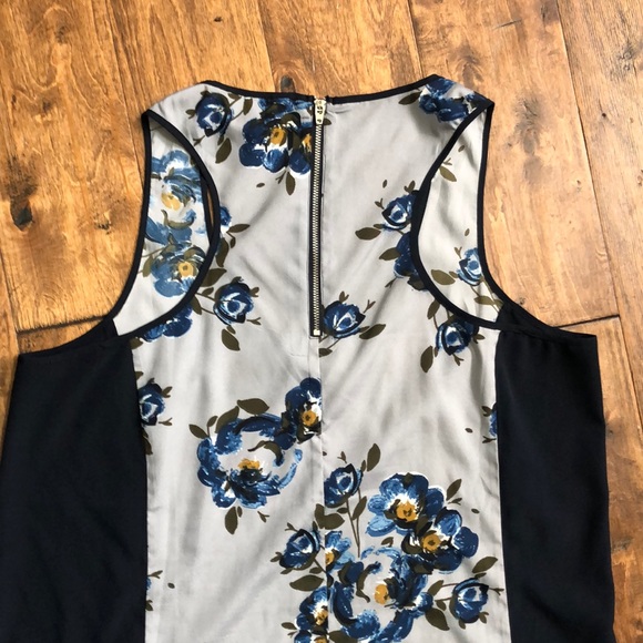 Floral Tank - Picture 3 of 3